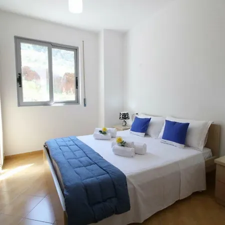 Seaview Modern Apartament *